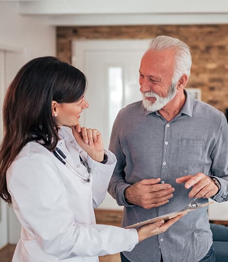 Mid Michigan care team member visiting patient at home
